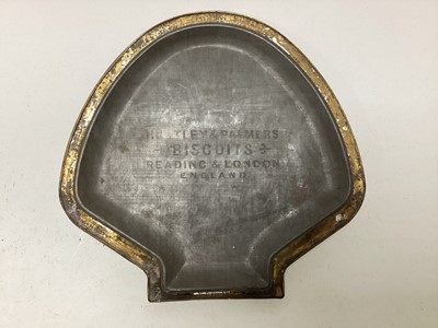 Lot 39 - SHELL BISCUIT TIN