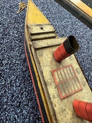 Lot 65 - OCEAN LINER BISCUIT TIN