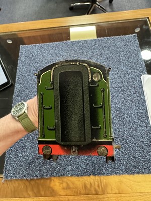 Lot 66 - FLYING SCOTSMAN TRAIN ENGINE BISCUIT TIN