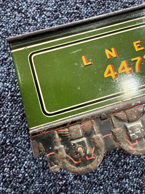 Lot 66 - FLYING SCOTSMAN TRAIN ENGINE BISCUIT TIN