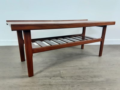Lot 248 - RETRO COFFEE TABLE