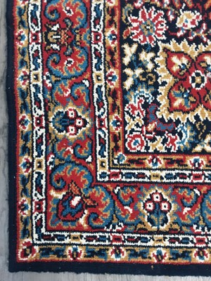 Lot 209 - MODERN RUG