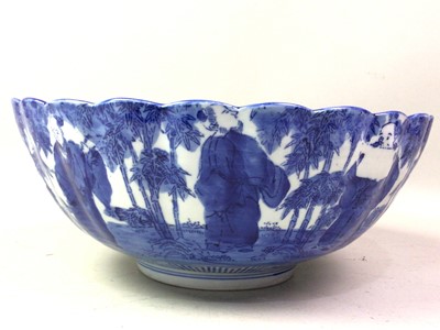 Lot 269 - JAPANESE BLUE AND WHITE BOWL