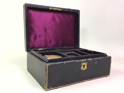 Lot 270 - GROUP OF MIXED ITEMS