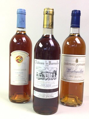 Lot 276 - THREE BOTTLES OF FRENCH DESSERT WINE