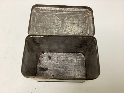 Lot 29 - QUEEN VICTORIA COMMEMORATIVE BISCUIT TIN