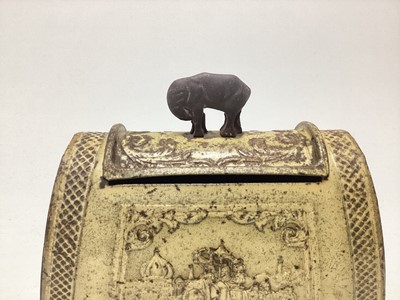 Lot 104 - INDIAN HANDBAG BISCUIT TIN