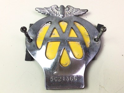Lot 345 - GROUP OF VINTAGE CAR BADGES