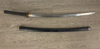 Lot 114 - JAPANESE KATANA