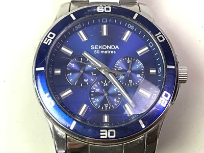 Lot 394 - GROUP OF WATCHES AND JEWELLERY