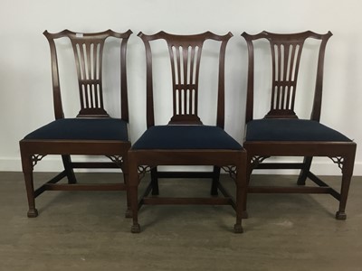 Lot 305 - REGENCY STYLE MAHOGANY SIDEBOARD