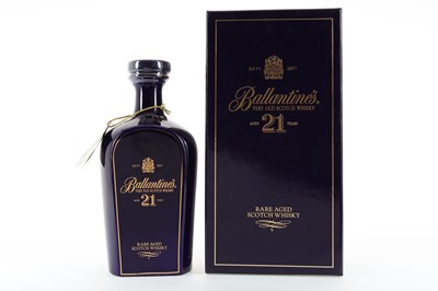 Lot 152 - BALLANTINE'S 21 YEAR OLD CERAMIC DECANTER