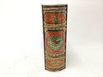 Lot 137 - MARY QUEEN OF SCOTS BISCUIT TIN