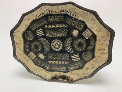 Lot 213 - QUEEN ELIZABETH I BISCUIT TIN