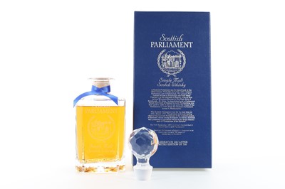 Lot 146 - SCOTTISH PARLIAMENT DECANTER