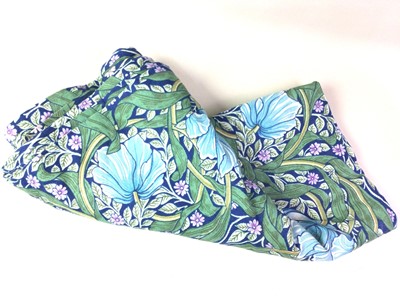 Lot 451 - WILLIAM MORRIS INSPIRED  PAIR OF CURTAINS