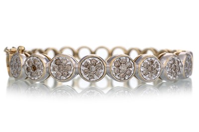 Lot 425 - DIAMOND BANGLE