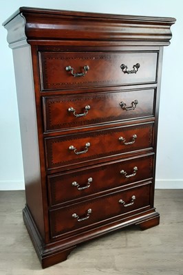 Lot 519 - REPRODUCTION MAHOGANY CHEST