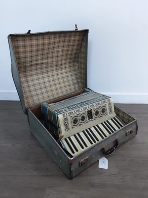 Lot 554 - RADICONI NUMANA ITALIA ACCORDION