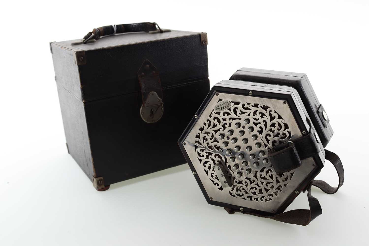 Lot 978 - WHEATSTONE, 40-BUTTON CONCERTINA