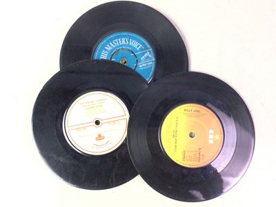 Lot 597 - GROUP OF RECORDS