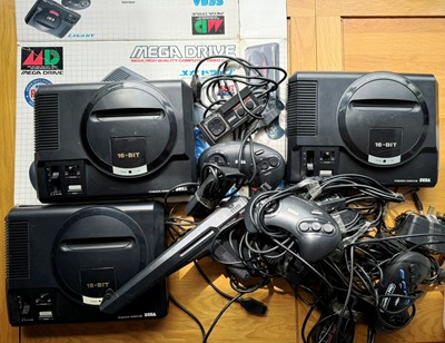 Lot 457 - COLLECTION OF VINTAGE SEGA CONSOLES AND ACCESSORIES