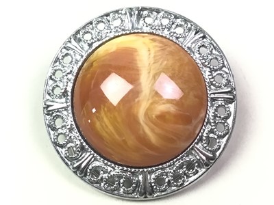 Lot 749 - COLLECTION OF COSTUME JEWELLERY