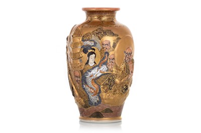 Lot 1567 - JAPANESE SATSUMA VASE