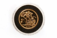 Lot 574 - GOLD PROOF SOVEREIGN DATED 2006 in capsule