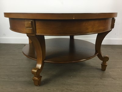 Lot 768 - OAK COFFEE TABLE