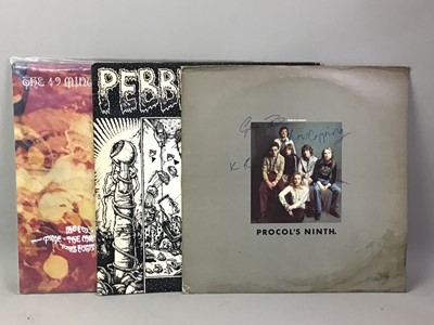 Lot 100 - GROUP OF VINYL RECORDS