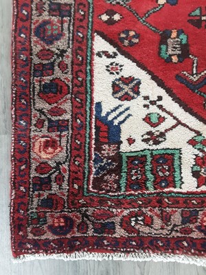 Lot 125 - HAMADAN RUNNER