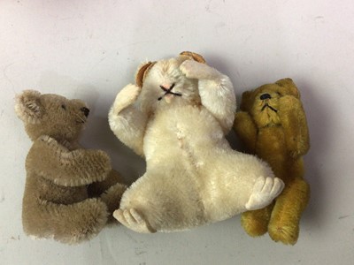 Lot 160 - GROUP OF MAINLY EARLY STEIFF TOYS