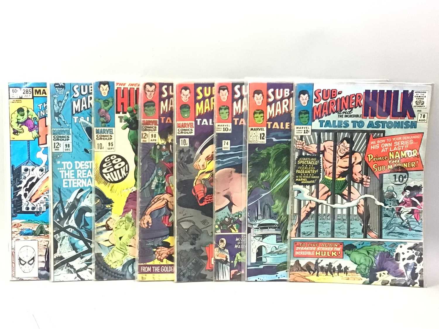 Lot 105 - MARVEL COMICS