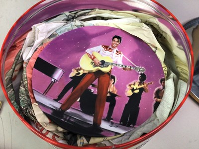 Lot 143 - ELVIS PRESLEY