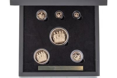 Lot 25 - HER MAJESTYS GRACES PLATINUM JUBILEE GOLD SOVEREIGN DEFINITIVE SET