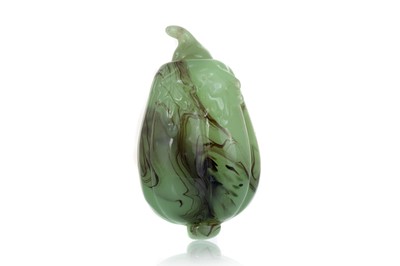 Lot 1592 - CHINESE SCENT BOTTLE