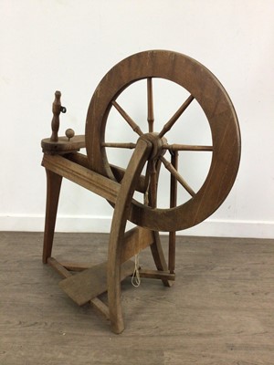 Lot 304 - REPRODUCTION SPINNING WHEEL