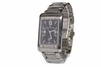 Lot 785 - GENTLEMAN'S MAURICE LACROIX STAINLESS STEEL...