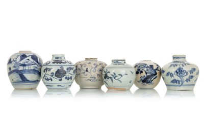 Lot 1625 - COLLECTION OF CHINESE BLUE AND WHITE POTTERY VASES