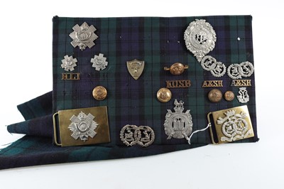 Lot 139 - ARGYLL & SUTHERLAND HIGHLANDERS, CAMERON HIGHLANDERS, COLLECTION OF CAP BADGES AND INSIGNIA