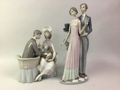 Lot 472 - COLLECTION OF LLADRO FIGURES AND FIGURE GROUPS.