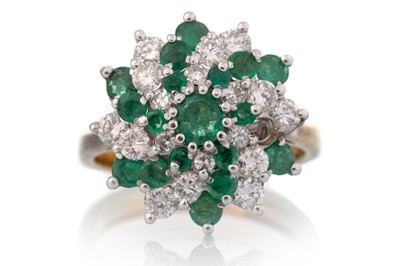 Lot 554 - EMERALD AND DIAMOND RING