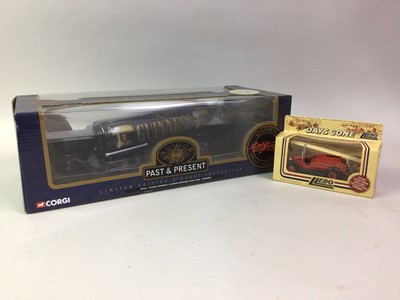 Lot 512 - COLLECTION OF DIE CAST VEHICLES