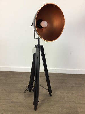 Lot 528 - SPOTLIGHT FLOOR LAMP