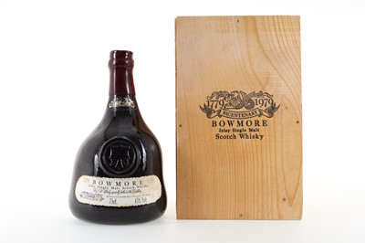 Lot 220 - BOWMORE BICENTENARY 1979 75CL