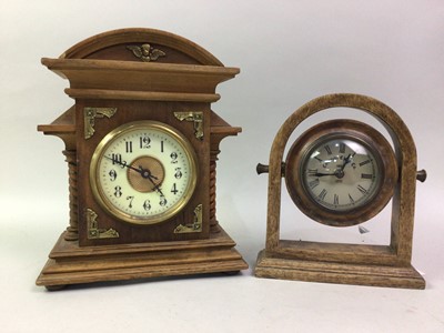 Lot 433 - BRASS MOUNTED MANTLE CLOCK