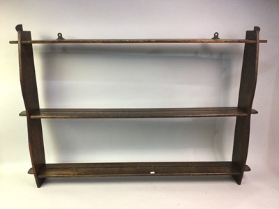 Lot 611 - OAK PLATE RACK