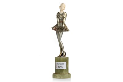 Lot 1296 - ART DECO COLD PAINTED BRONZE FIGURE