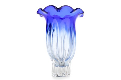 Lot 1330 - CZECHOSLOVAKIAN ART GLASS VASE